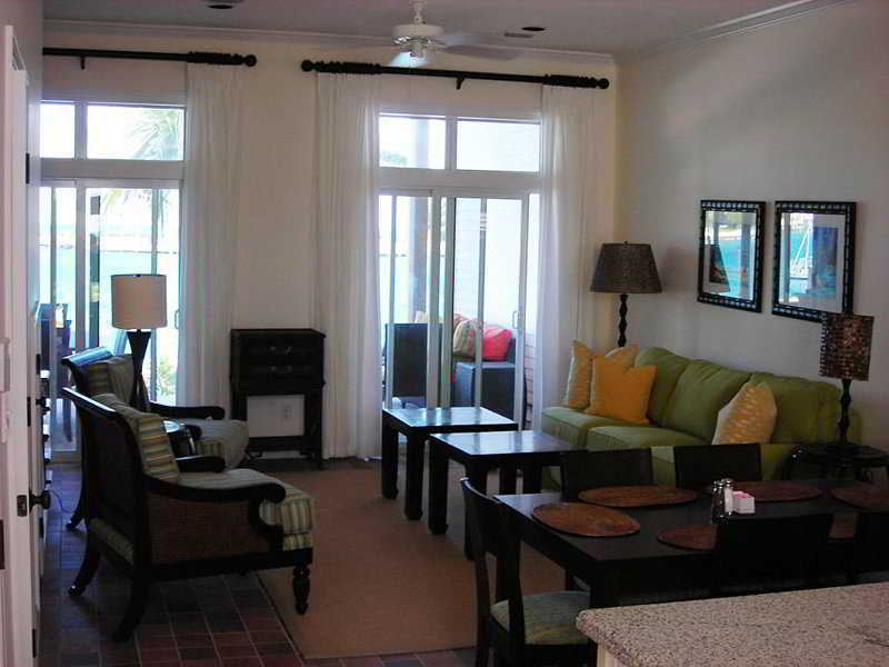 Cape Eleuthera Resort & Marina Freetown ภายนอก รูปภาพ