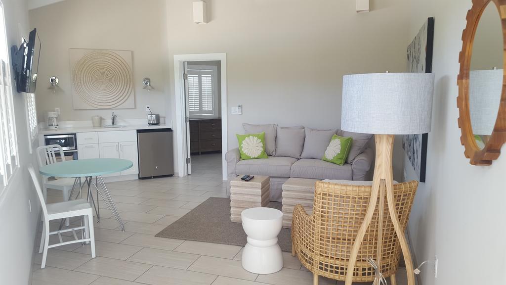 Cape Eleuthera Resort & Marina Freetown ภายนอก รูปภาพ